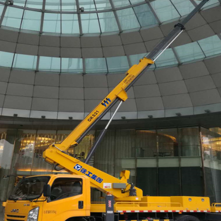 信丰附近高空作业车租赁｜安全设备租赁｜高空安装|工程定制化方案｜亿立达设备租赁